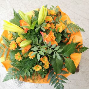 Blumenstrauß in gelb/orange